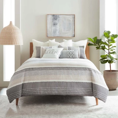 Santander Crewel Stitched Decorative Pillow - Levtex Home 5 Santander Crewel Stitched Decorative Pillow - Levtex Home - Image 3