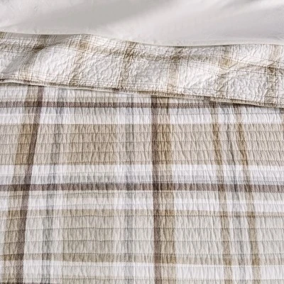 Thatch Home Spencer Holiday Quilt - Levtex Home 7 Thatch Home Spencer Holiday Quilt - Levtex Home - Image 5