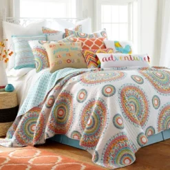 Mayla Medallion Quilt And Pillow Sham Set - Levtex Home 15 Mayla Medallion Quilt And Pillow Sham Set - Levtex Home -Levtex Home Shop GUEST 98698ca2 dd3c 4491 b3b4 3e434c88cbdf