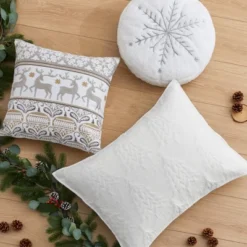 O Christmas Tree White Bedspread Set - Levtex Home 13 O Christmas Tree White Bedspread Set - Levtex Home -Levtex Home Shop GUEST ea2cd88a 5b8c 4f26 b0db 67752e8aeeeb